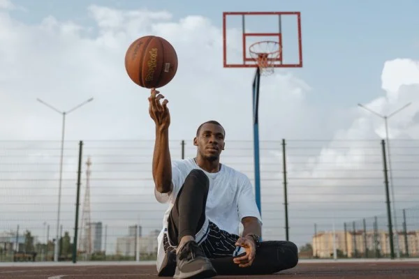 basketball point guard passing